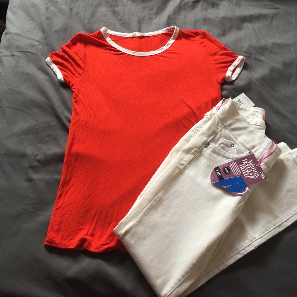 Women's small t-shirt.
