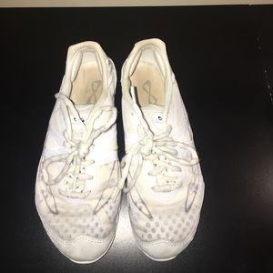 Infinity cheer shoes!
