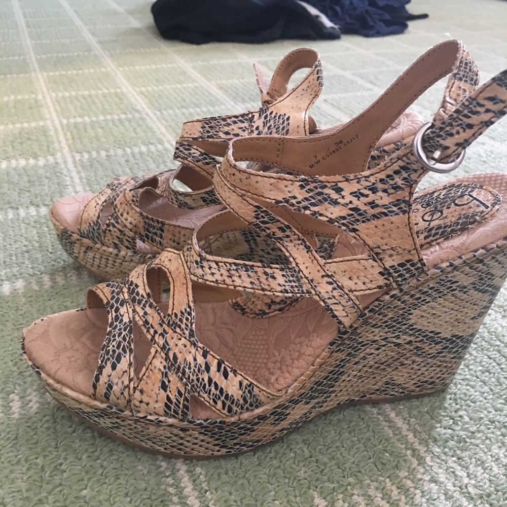 snakeskin wedges