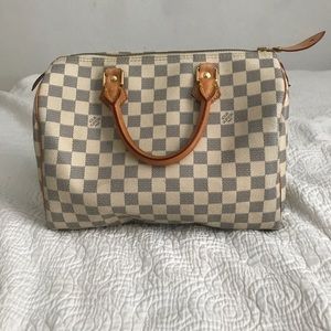 Louis Vuitton Speedy 30