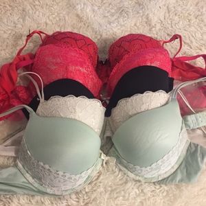 Victoria's Secret bra set