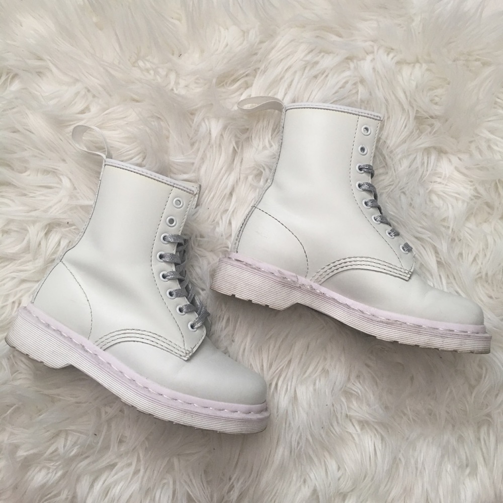 Dr martens white mono boots - Picture 1 of 2