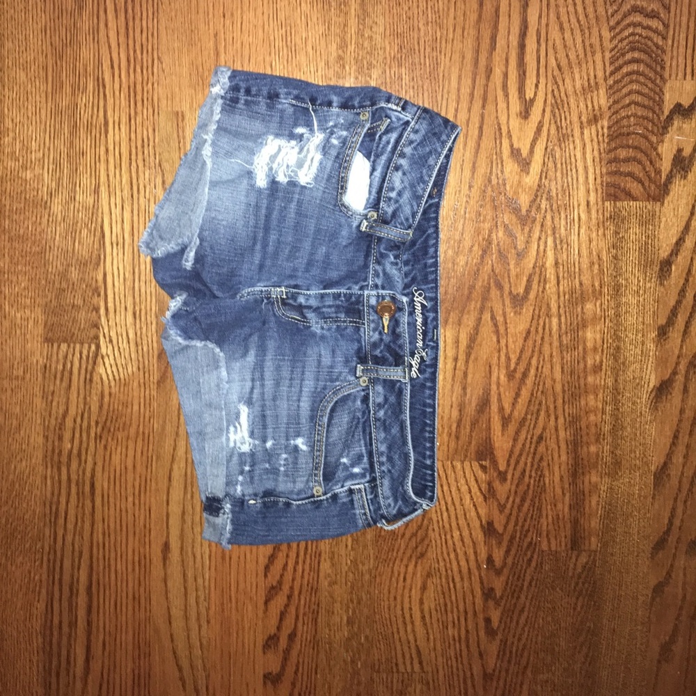 American Eagle Outfitters jean shorts!!