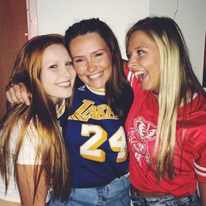 Meet your Posher, Delaney