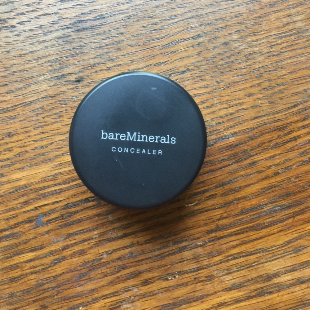 bareMinerals Powder Concealer