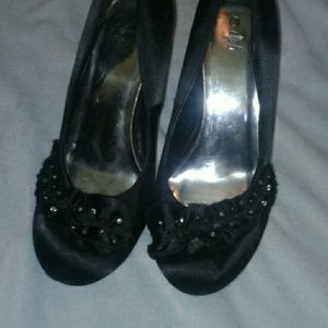 Deb high heels front toe is scuffed up