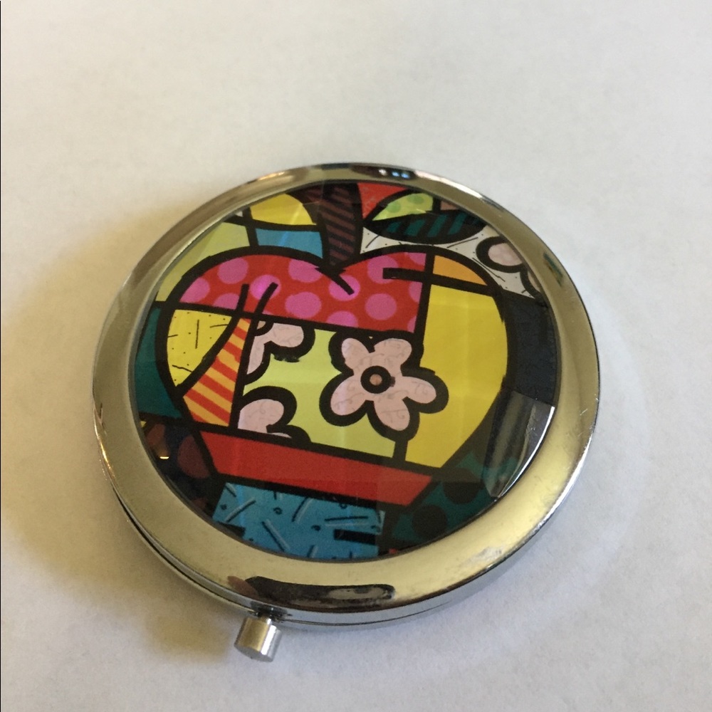 Romero Britto Mirror Compact, Apple Gift Black Box