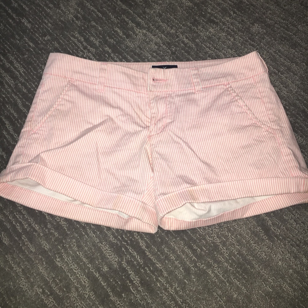 American Eagle Pink Striped Shorts!