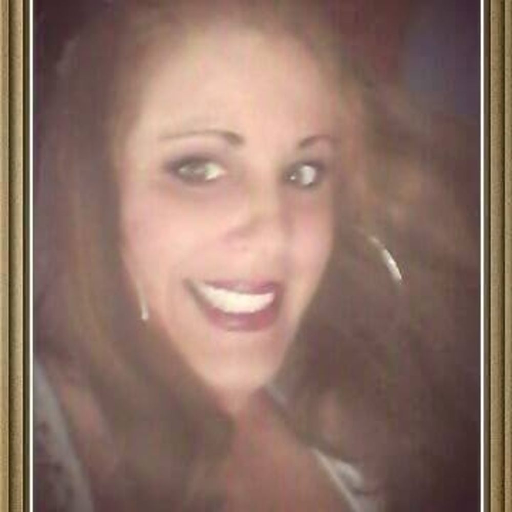 Meet your Posher, Cynthia