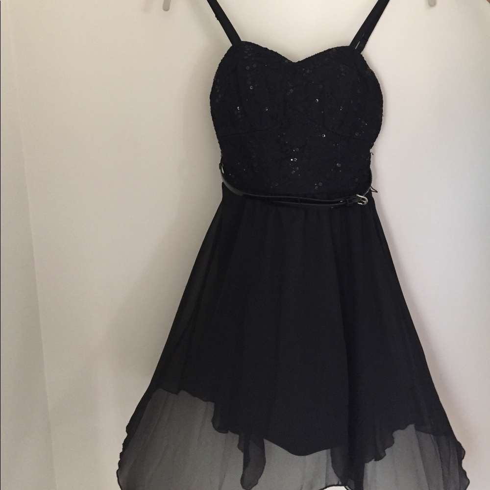Black Formal Dress (Size XS)