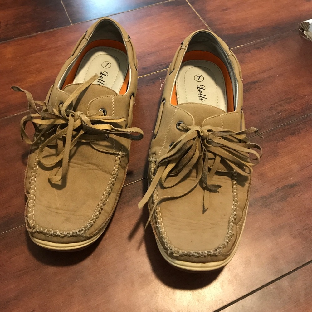 Tan boat shoe