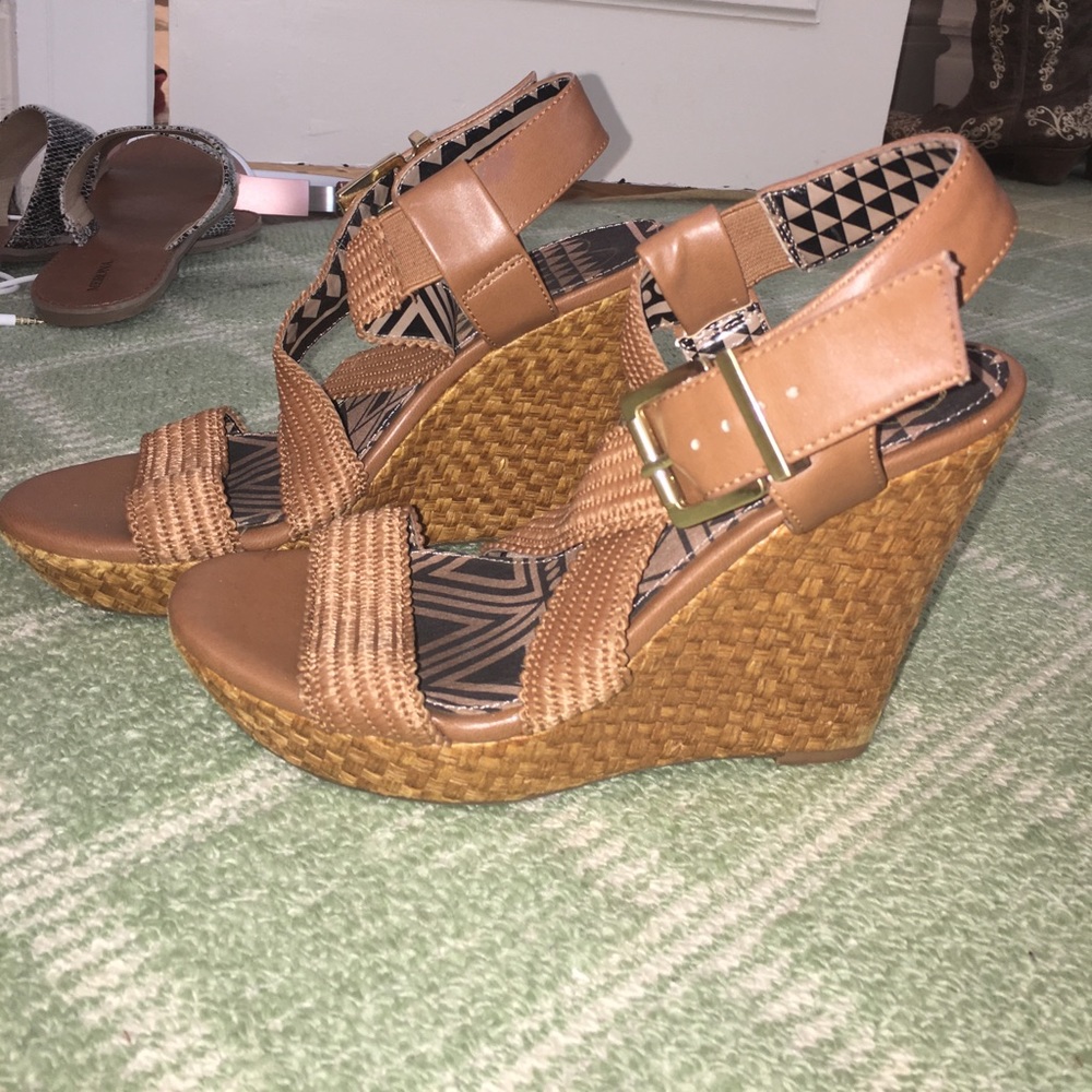 jessica simpson wedges