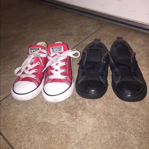 Two pairs of converse all star. Red and black