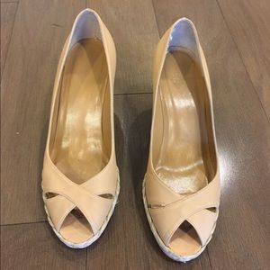 STUART WEITZMAN genuine leather, size 8.5