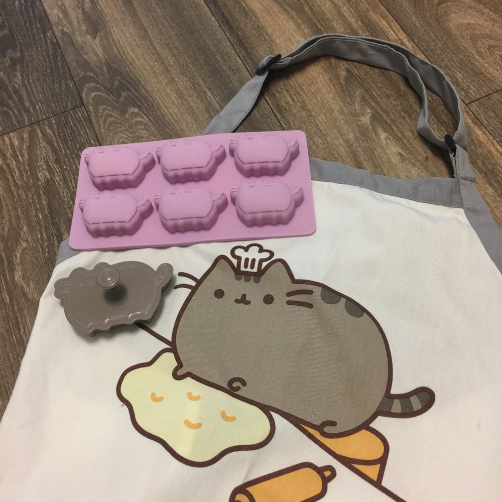 Pusheen Baking Bundle