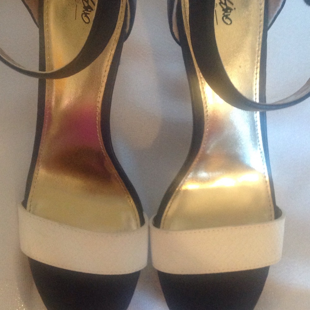 Beautiful heels - Picture 5 of 8