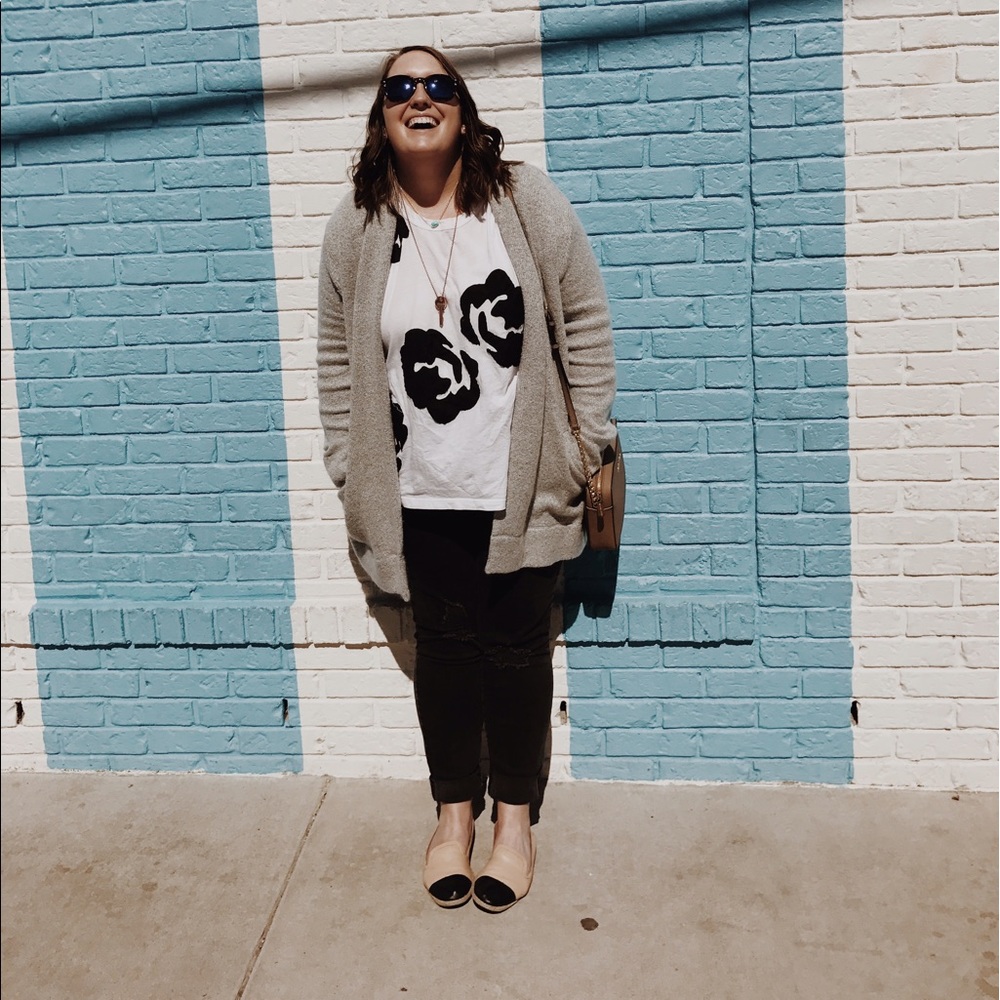 Meet your Posher, Carlie