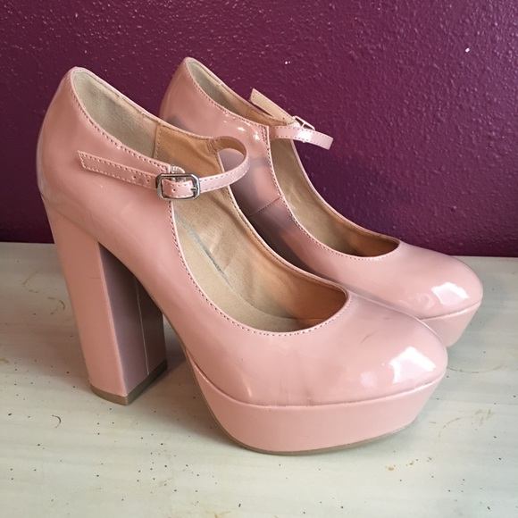 Forever 21 Shoes - Blush Chunky Heeled Pumps