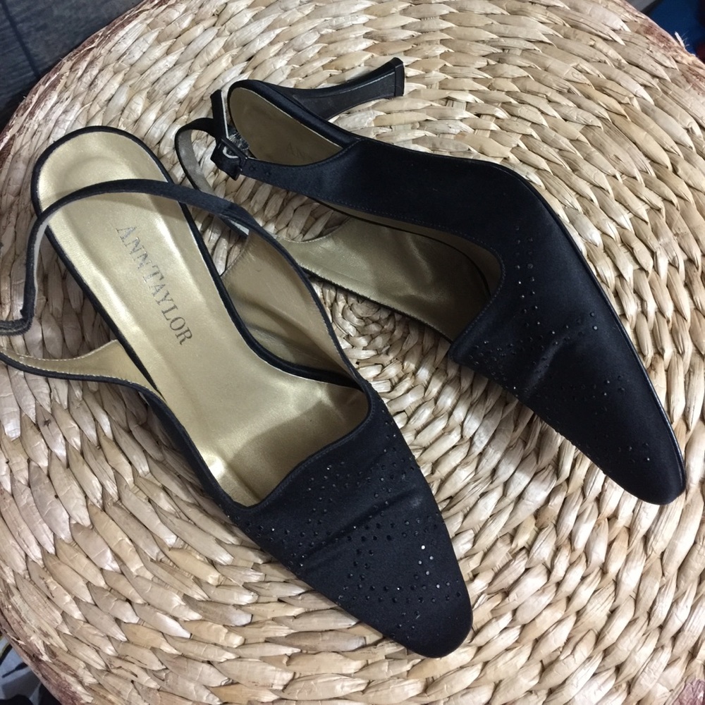 ANN TAYLOR women 3" heels shoe sling back size7.5M
