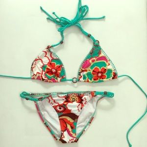Hawaiian Rip Curl Bikini. Small bottoms Med. top