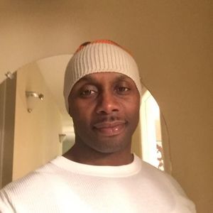 Meet your Posher, Gregory