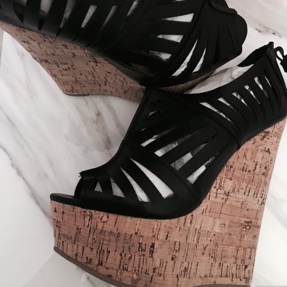 Shoes - High Wedge Shoes