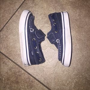 Size 6 vans navy blue boat shoe