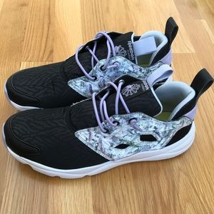 3D ultralite running sneakers