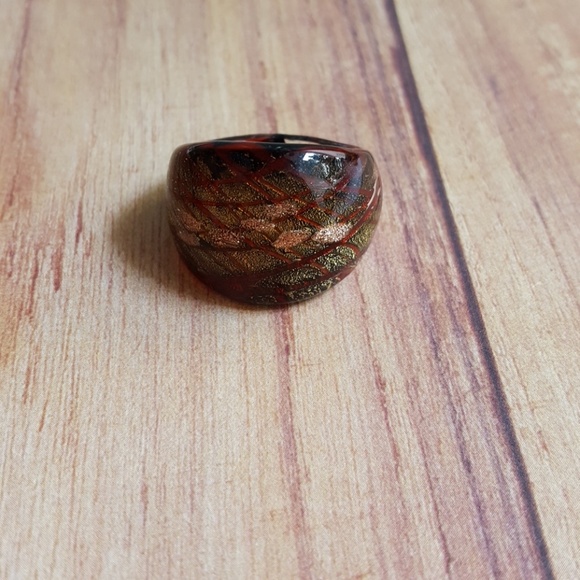 Glass ring - Picture 3 of 6