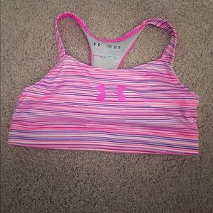 Under Armor YMD Sports Bra w/stripes