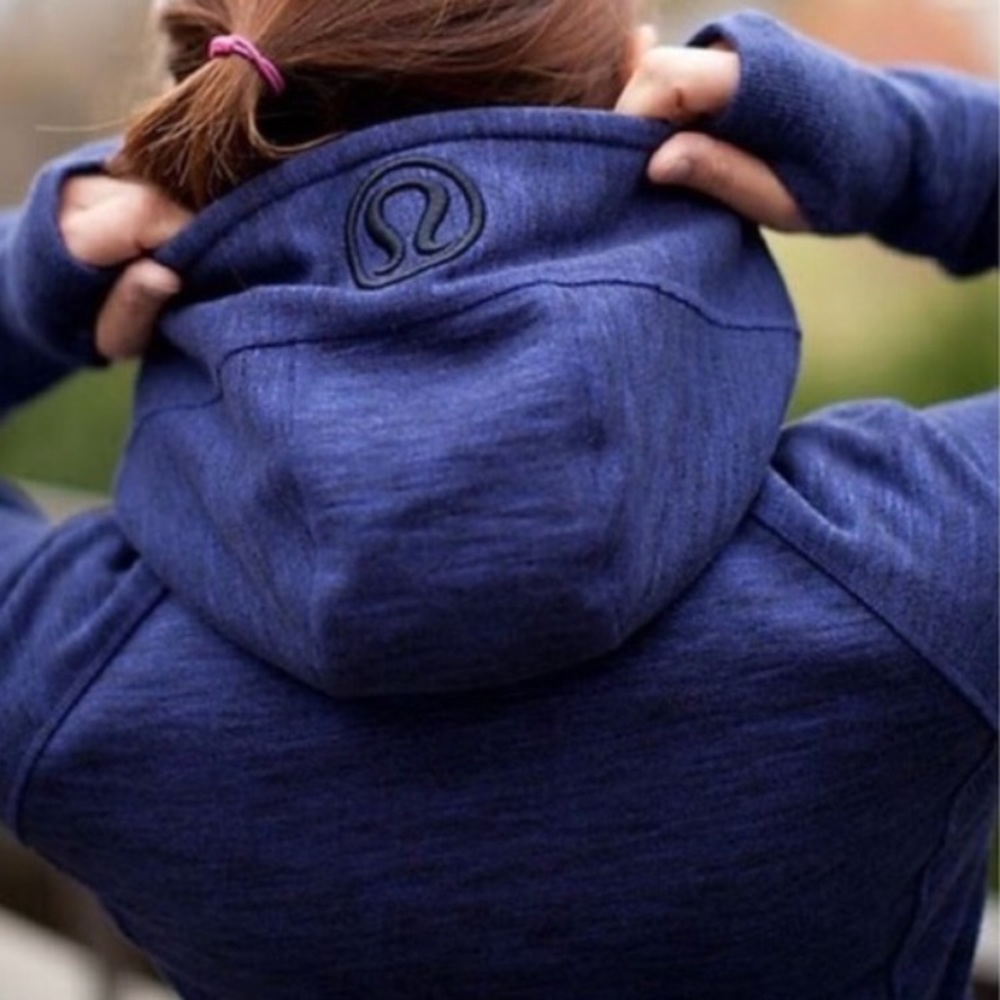 Lululemon salt and pepper scuba hoodie