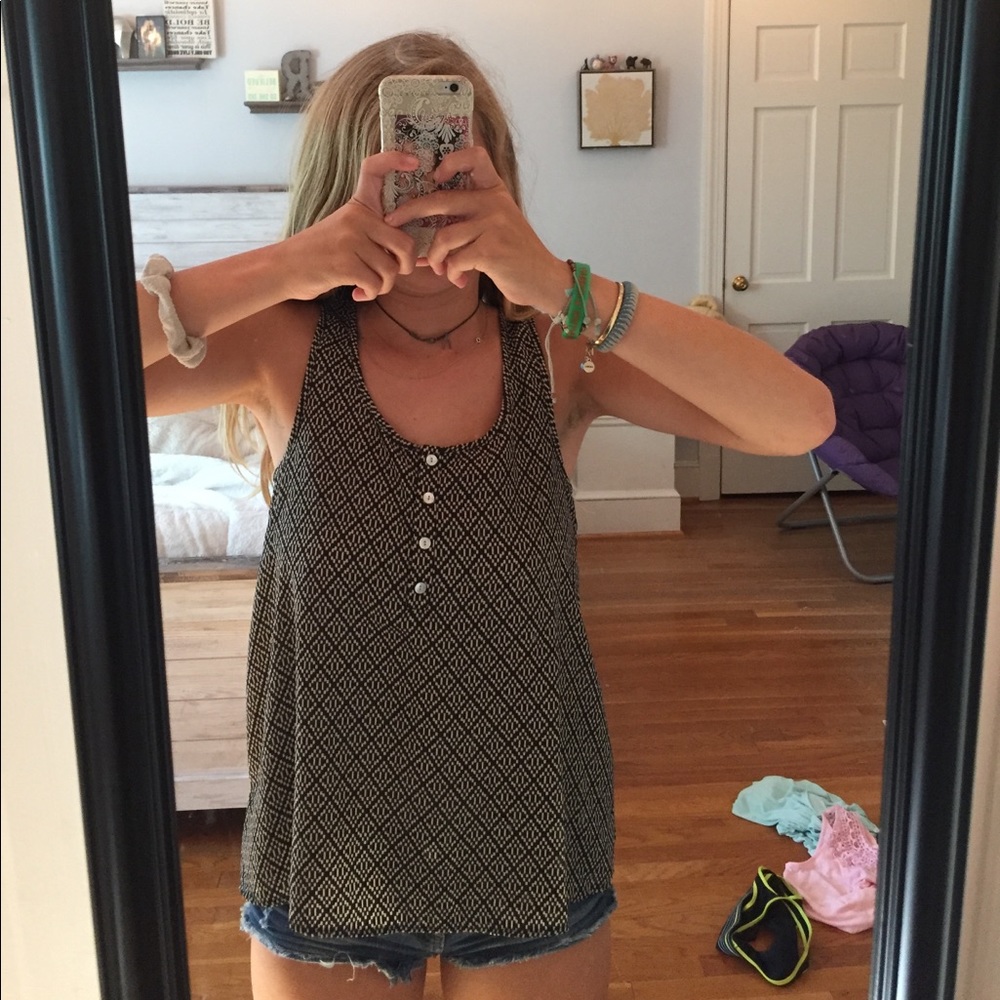 black tank top