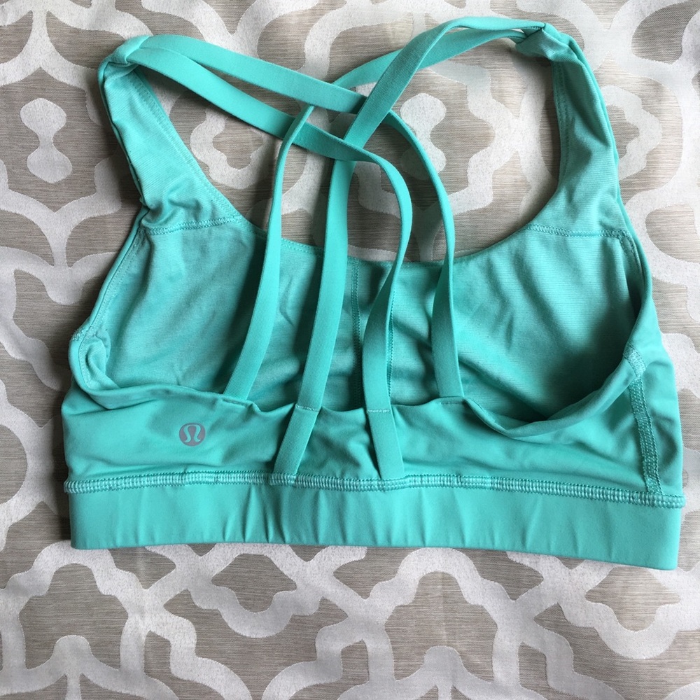 Small LuluLemon sports bra - strappy cross back