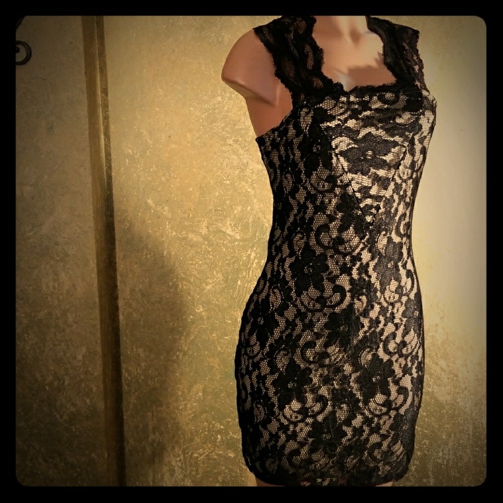 EUC Sexy Black/NUDE Lace Over-lay Bodycon Dress