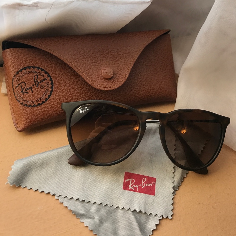 Ray-Bans "Erika" in Tortoise