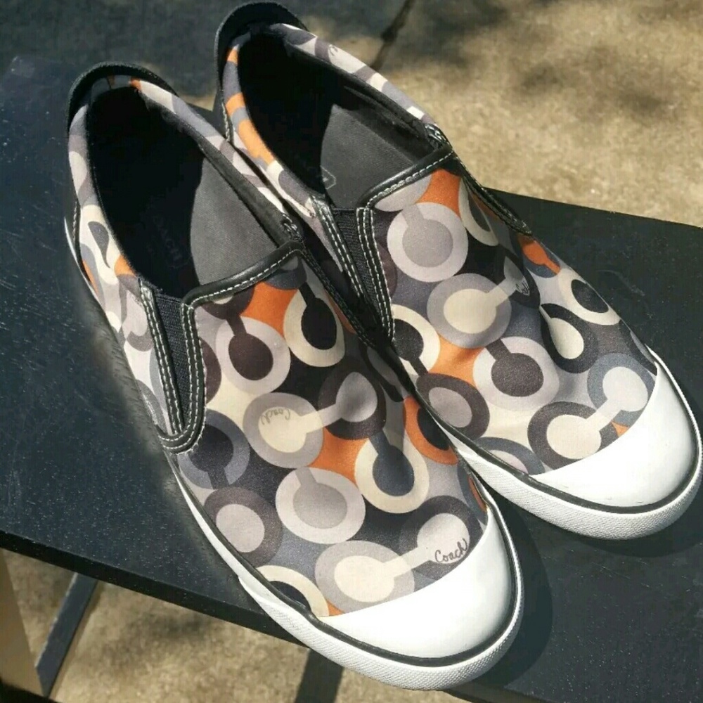 Coach shoes in great condition size 9