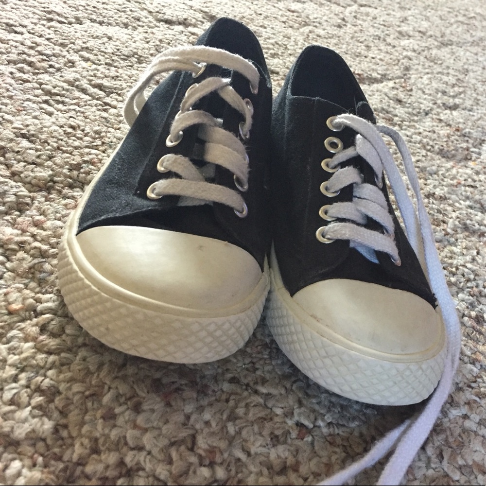 Black Sneakers