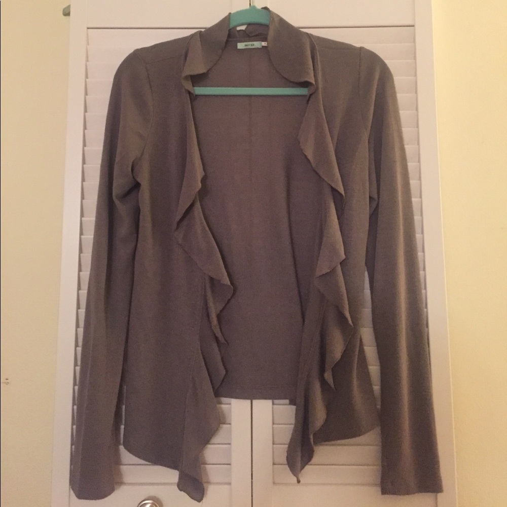 Gray ruffled cardigan