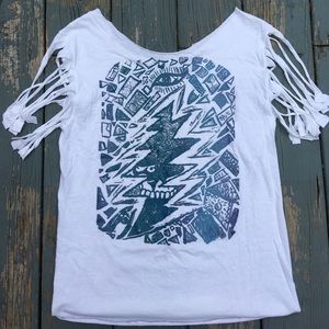 Grateful Dead comfy tee. Never Worn.