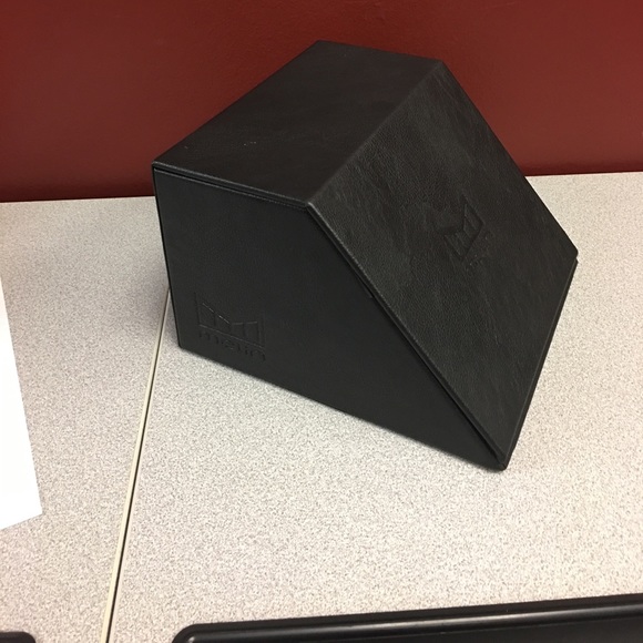 SOLD - Picture 5 of 5