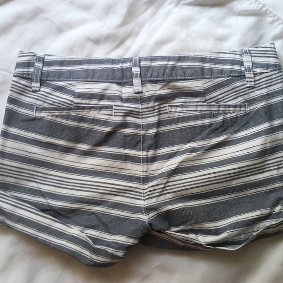 Pink & Gray Striped Shorts - Picture 3 of 6