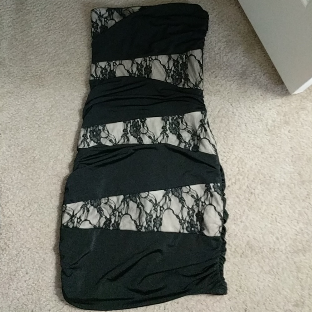 Speechless short black party dress