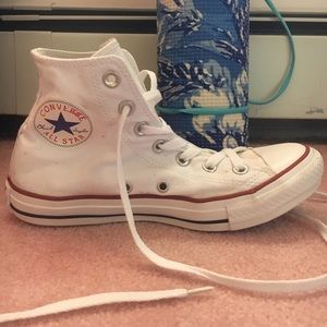 Women's Hightop Converse - White