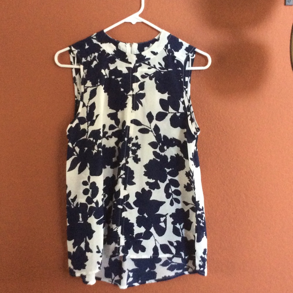 Paper Crane navy / white printed top