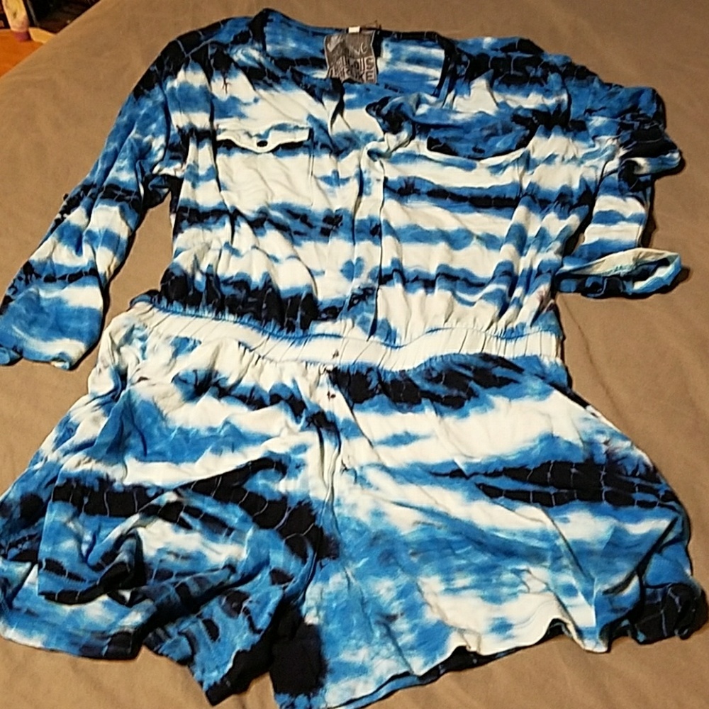Young fabulous and broke medium romper - Picture 2 of 4