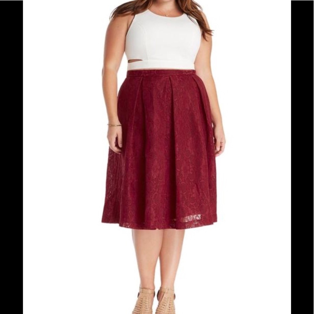 🚨REDUCED🚨Structured Burgundy Lace Midi Skirt