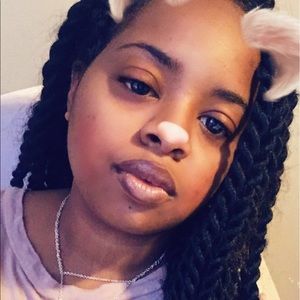 Meet your Posher, Kiara