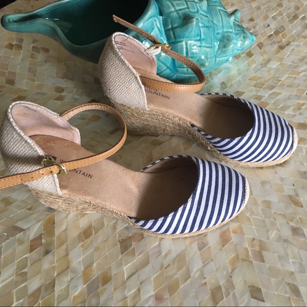 White Mountain Platforms shoes