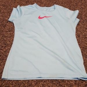 Nike tee