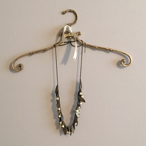 Anthropologie statement necklace - Picture 1 of 2